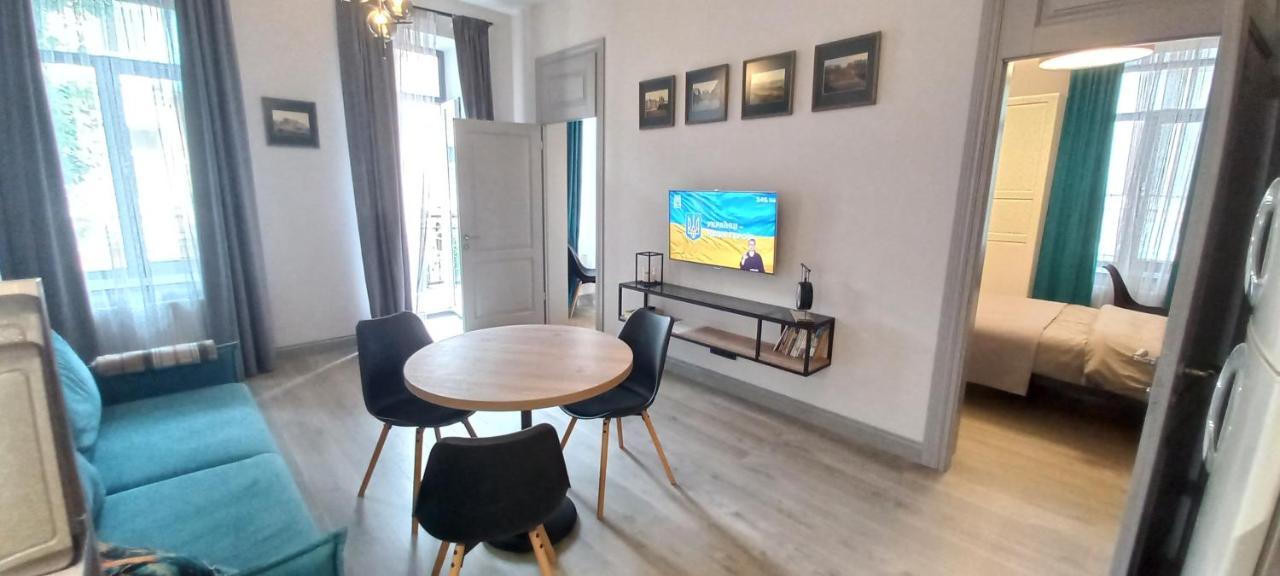 Apartament Квартира С Балконом И 2 Спальнями "Na Knyazheskoy" Odessa Zewnętrze zdjęcie